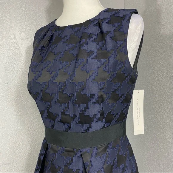 NWT Carmen Marc Valvo dress Size 2